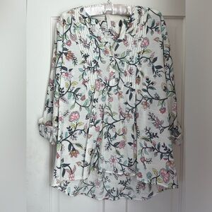 Notations Floral Flowy Top size Large